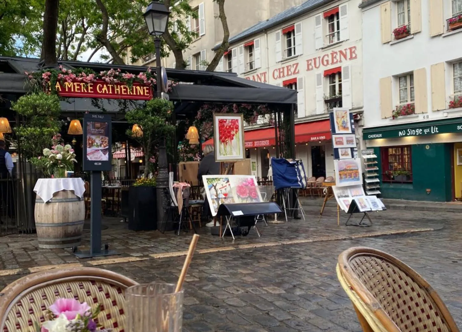 8 Place Du Tertre Paris